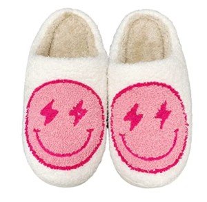 Kawaii Happy Cat Face Plush Slippers in Pink