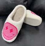 Kawaii Happy Cat Face Plush Slippers in Pink