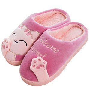Kawaii Pink Plush Slippers for Cozy Comfort