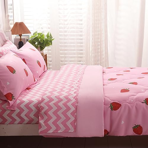 Kawaii Strawberry Plush Bedding Set for Teens