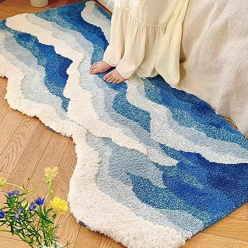 Kawaii Wave Pattern Plush Bath Mat 20"x32
