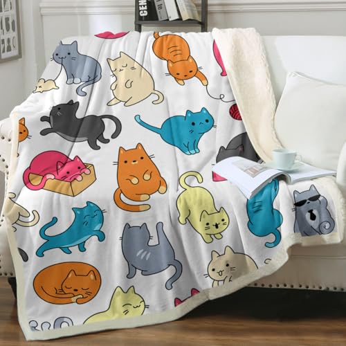 Kawaii Cat Fleece Blanket - Soft & Cozy