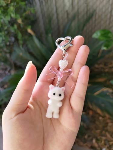 Kawaii Cat Keychain: Fuzzy Kitty Charm