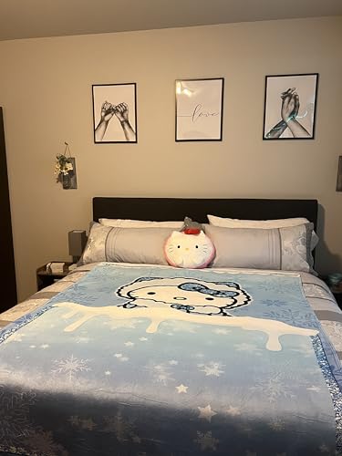 Kawaii Kitty Fleece Blanket - Soft Cartoon Plush