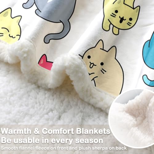 Kawaii Cat Fleece Blanket - Soft & Cozy