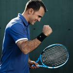 Bauerfeind Wrist Strap for Weightlifting and Sports