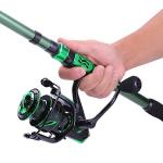 Sougayilang Fishing Rod and Reel Combos - Carbon Fiber Telescopic Fishing Pole - Spinning Reel 12 +1 BB with Carrying Case for Saltwater and Freshwater Fishing Gear Kit(Green 5.91ft-2000)