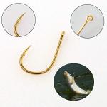 BiaoGan 500PCS Small Fishing Hooks, Assorted 10 Sizes(3#-12#) Fish Hooks Portable Plastic Box, Strong Sharp Fishhook with Barbs for Freshwater/Seawater (Gold)