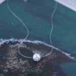 Aneneiceera Vintage Pearl Pendant Necklace Silver Pearl Choker Necklace Tiny Solitary Necklaces Transparent Invisible Chain Necklaces Thin Fishing Line Necklace Chain Jewelry for Women (Pearl bead)