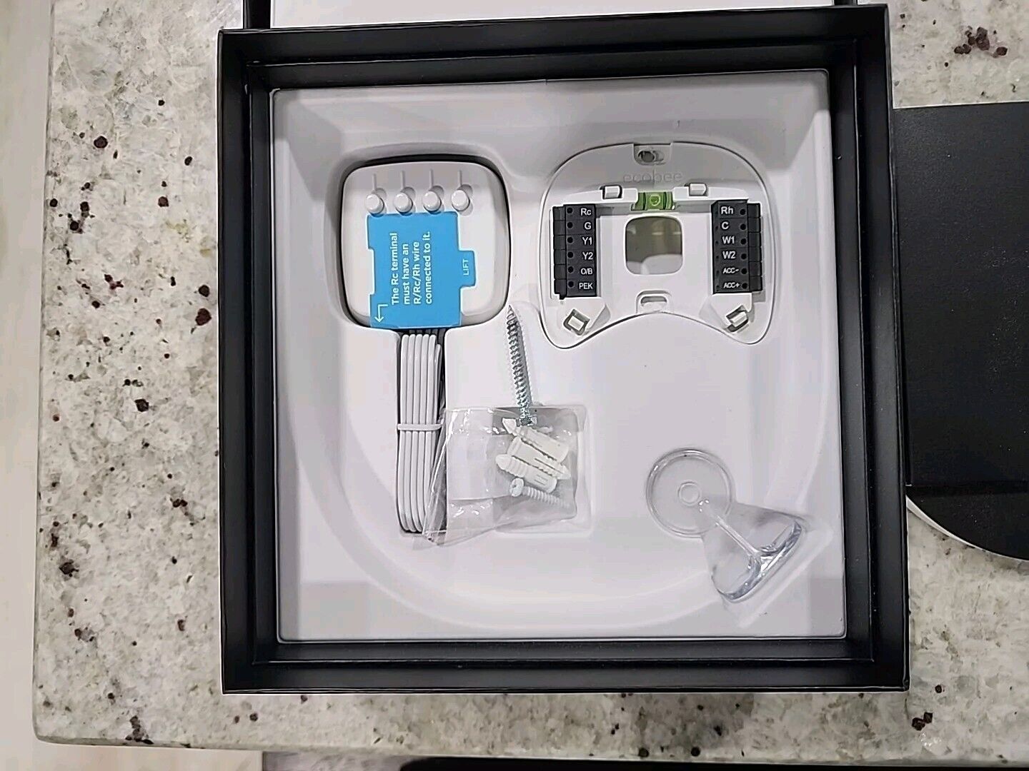 Ecobee 4 Smart Thermostat with Alexa Built-In