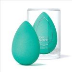 Beautyblender® Chill Makeup Sponge for Flawless Application