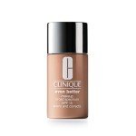 Clinique Even Better Makeup Medium Coverage Foundation Broad Spectrum SPF 15 | Evens Skin Tone + Reduces Dark Spots, Porcelain Beige, 1 Fl Oz