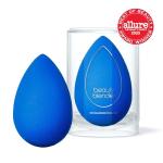 Beautyblender® | Sapphire Beauty Blender Makeup Sponge, Super-Soft Foam Easily Blends Foundations, Powders & Creams, Made in USA, Reusable, Washable, Streak Free Application, Vegan, Cruelty Free