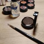 Graftobian Espresso Brown Cake Eyeliner, Long-Lasting, Water-Activated Pressed Powder, Versatile, Easy to Apply Formula, Easily Removed