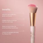 r.e.m. beauty by Ariana Grande Wicked: For Good | Cherry Blossom Blush Brush | Soft, Plush Bristles | Perfect for Building and Blending | 1 Count