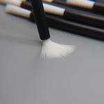 100 Pcs Disposable Makeup Lip Brushes PYO Cookie Paint Brushes Nail Polish Brushes Cosmetic Lip Brush Wands mini paint brushes for cookies (Black)