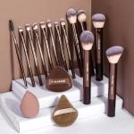 MAANGE 16PCS Makeup Brush Set Travel Makeup Brushes for Liquid Powder Contour Concealer Cream Cosmetics Blending Eyeshadow Eyeliner (Coffee)