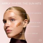 L'Oreal Paris Lumi Bronze Le Stick Soleil Bronzer Stick, Cream-To-Powder Bronzer For A Sunkissed Face Makeup Glow, 120 Copper Bronzette