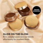 No7 Pro Artist Soft Glow Cream Bronzer - Blendable Cream Makeup with a Lightweight Formula - Customizable Face Makeup for a Natural, Sun-Kissed Glow - Light (1.26 oz)