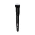 e.l.f. Camo Liquid Blush Brush, Angled Blush Brush Ideal For Applying & Blending Colors On Cheeks, Soft, Dense Bristles, Vegan & Cruelty-free