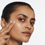 Clinique Superbalanced Oil Free Liquid Foundation Makeup For Dry to Oily Skin Types | Hydrating + Moisturizing | Moderate Coverage + Natural Finish, Ivory, 1 Fl Oz