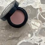 Sandstone Scandinavia Hypoallergenic Eyeshadow – Long-Lasting, Blendable Single Eye Shadow – Fragrance-Free & Vegan – For Sensitive Eyes – 414 Light Rose