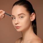 50 Pcs Disposable Double Head Eyeshadow Sponge Brushes Eyeshadow Applicators Dual Sides Eye Shadow Sponge Applicators Eyeshadow Brushes Makeup Applicator Cosmetic Tool