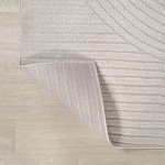 Skagen High-Low Geometric Area Rug - 8' x 10