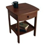 Winsome 22 x 18 x 18-Inch Wood Curved End Table/Night Stand with One Drawer, Brown (94918)