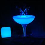 LED Illuminated Furniture Bar Table Set, SK-LF18 (D60*H56cm) 1pc+4pcs LED Cube Stool Diameter 40cm,for Outdoor Bar Party
