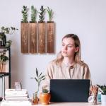 BOTOP 4 Pack Wood Indoor Wall Planter, Modern Boho Wall Decor for Living Room Bedroom, Farmhouse Pocket Vases for Dried Flowers and Faux Greenery Plants - Brown