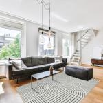 Lahome Abstract Washable Area Rug, 5x7 Rug for Bedroom Non-Slip Soft Living Room Rug, Ultra-Thin Modern Black and White Rug Throw Large Carpet for Dining Room (5'x7',Black)