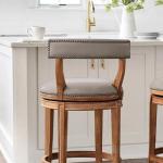 Minimalist Italian Style Bar Stools Wooden Legs Sturdy Designer Brown Bar Stools Ergonomic Modern Sgabelli Cucina Alto Furniture