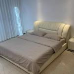 Eco-friendly Leather Fashion Bed Storage Decor Aesthetic Double Bed Frame Soft Backrest Bedside Table Drawers Bedroom Furniture