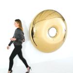 Modern Luxury Lightweight Design Stainless Steel Art Wine Rack Multifunctional Extensible Wall Mounted Wine Cabinet