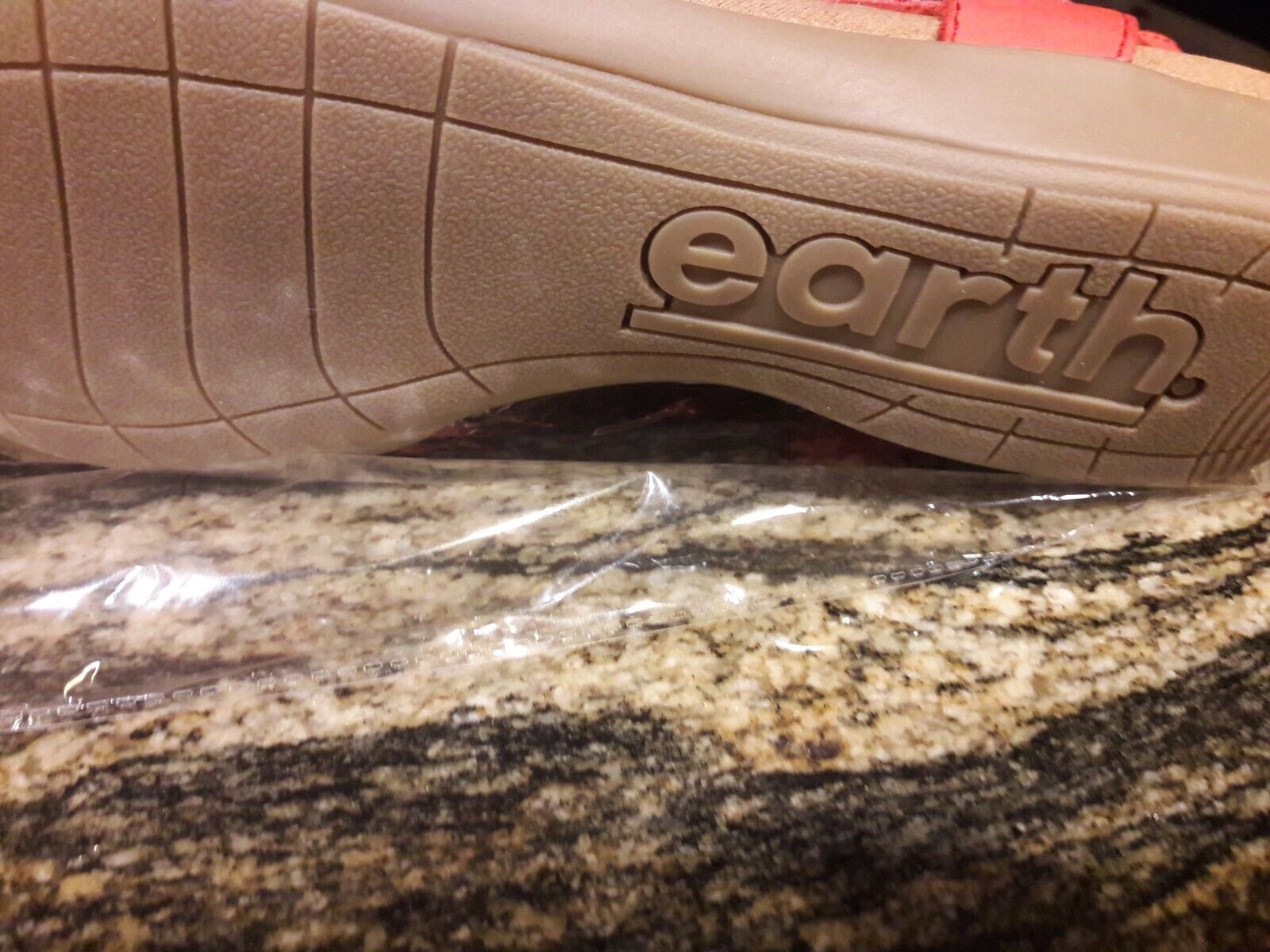 Women's Barb Leather Sandals, Earth Origins, size 11