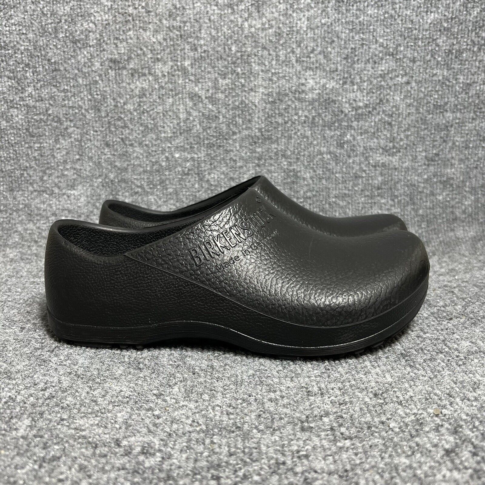 Black Slip-On Birkenstock Clogs - Women's Size 37