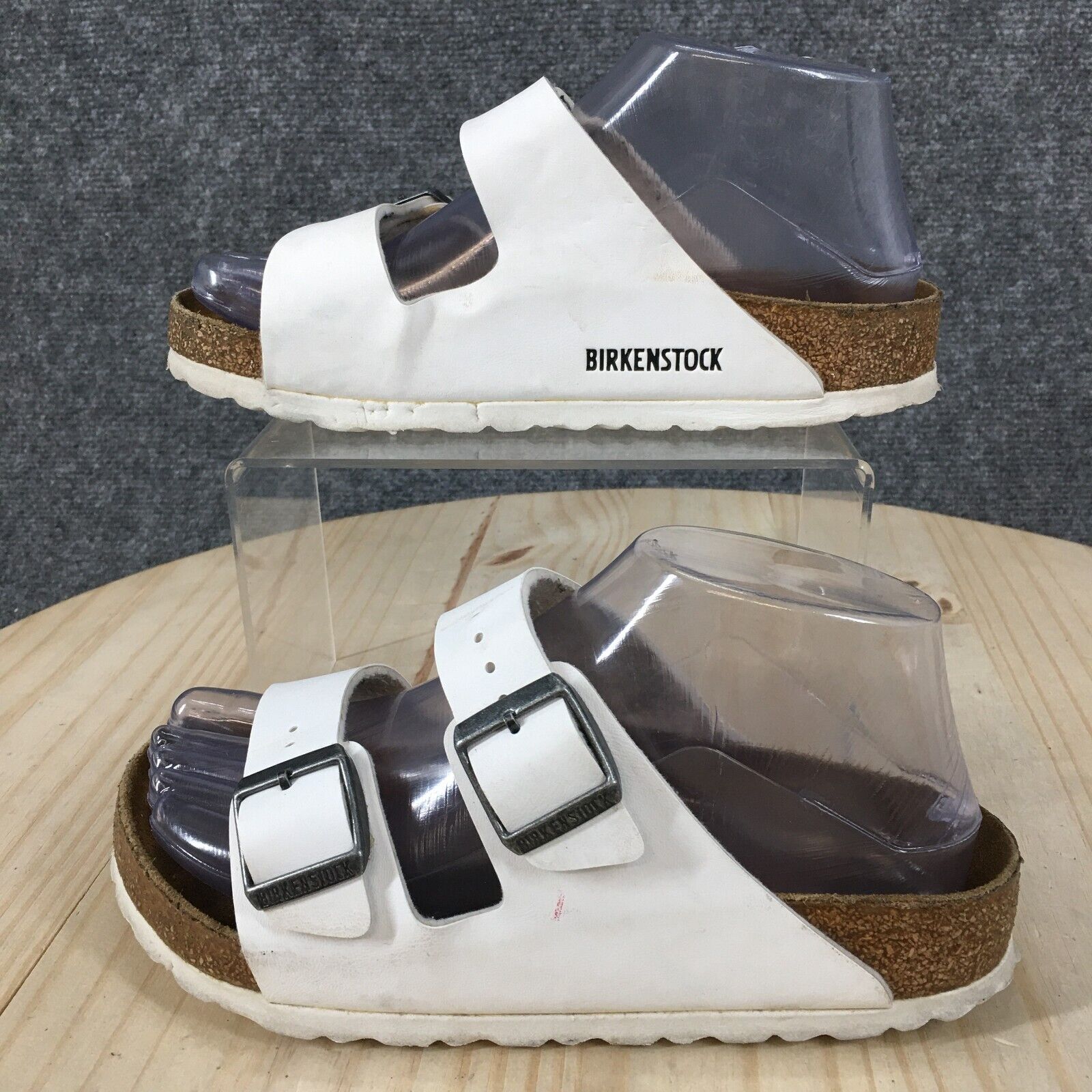 White Leather Birkenstock Arizona Sandals Women's Sz 35