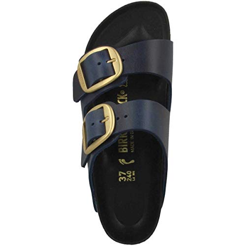 Navy Soft Footbed Birkenstock Sandals, size 40R
