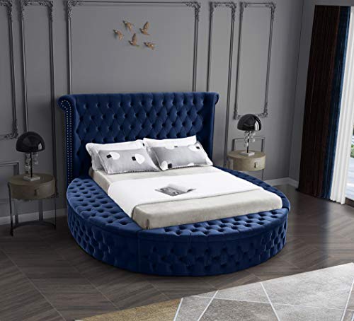 Meridian Furniture Luxus Collection Modern | Contemporary Round Shaped Velvet Upholstered Bed with Deep Button Tufting and Footboard Storage, King, Navy
