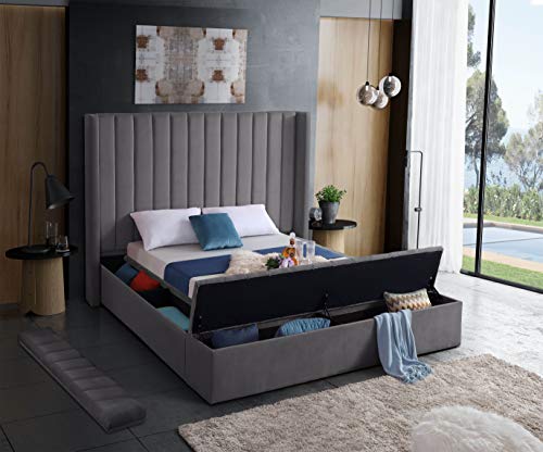 Meridian Furniture Kiki Collection Modern | Contemporary Velvet Upholsterd Bed with Channel Tufting, Siderails and Footboard Storage Compartments, King, Grey