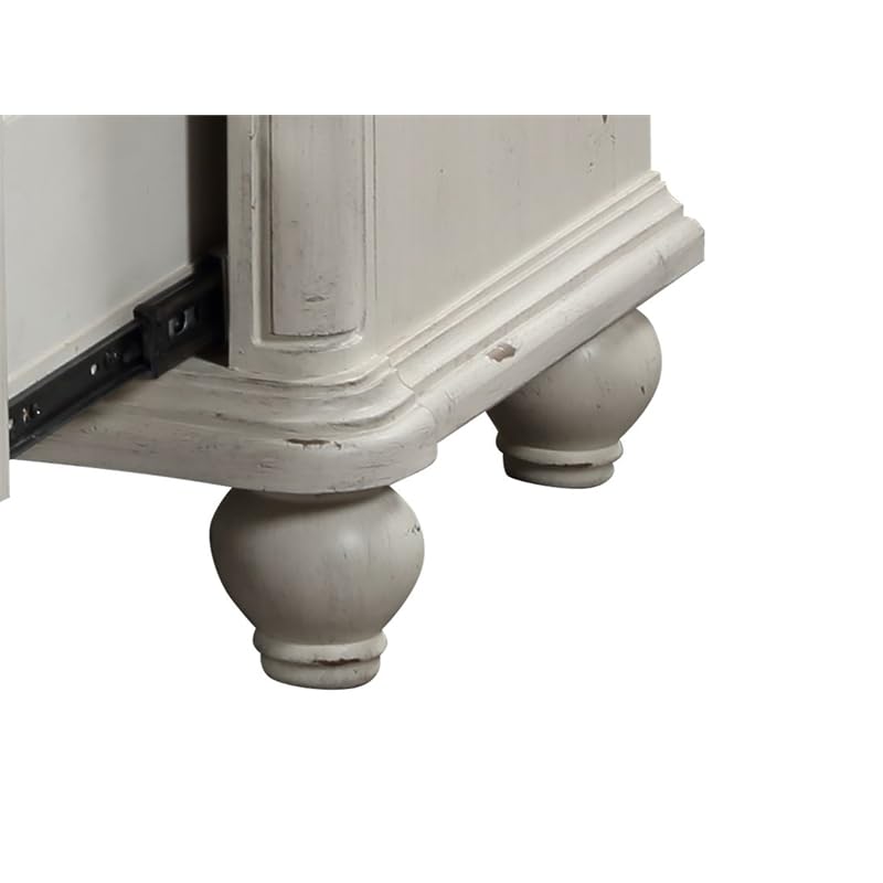 Jaqueline 8-Drawer Light Gray Wooden Dresser