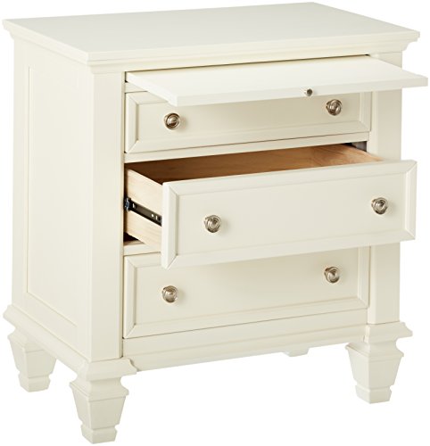Sandy Beach Coastal 3 Drawer Nightstand in Buttermilk White