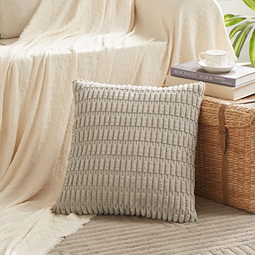 Set of 4 Neutral Velvet Cushion Covers 45x45 cm
