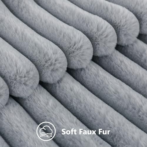 Set of 2 Soft Faux Fur Decorative Cushion Covers