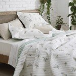 Floral Reversible Quilt Set with Pillow Shams