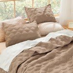 Litanika Taupe Queen Quilt Bedding Set