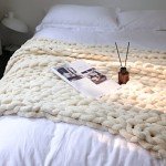 Handmade Thick Knit Fleece Throw Blanket 102x127 cm
