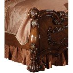 Queen Dresden Bed in Cherry Oak Finish