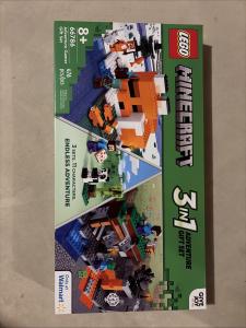 Minecraft 3-in-1 Adventure LEGO Gift Set